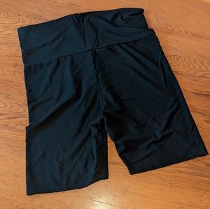 Black Maternity Bike Shorts Medium
